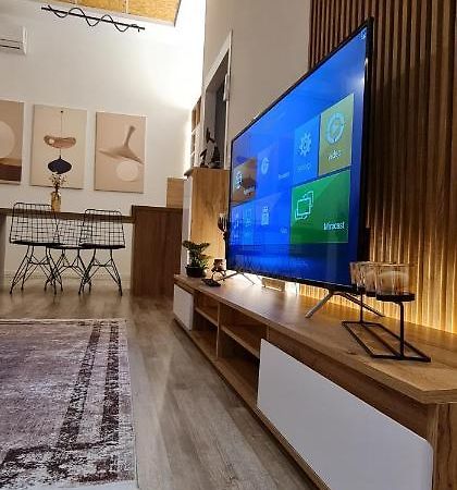 New Modern Apartment In The Center Of Tirana Exterior foto