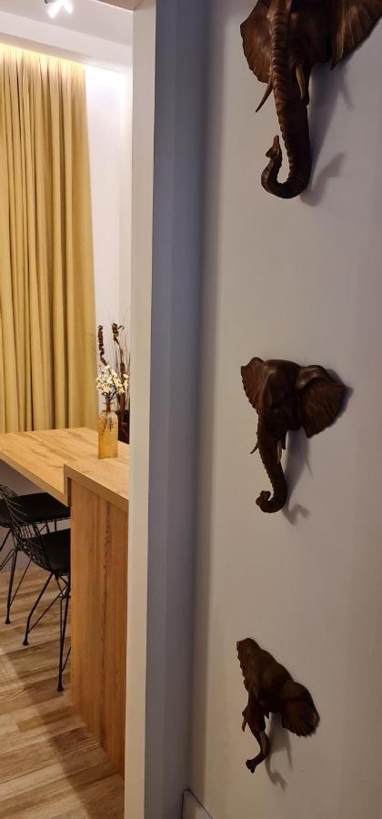 New Modern Apartment In The Center Of Tirana Exterior foto