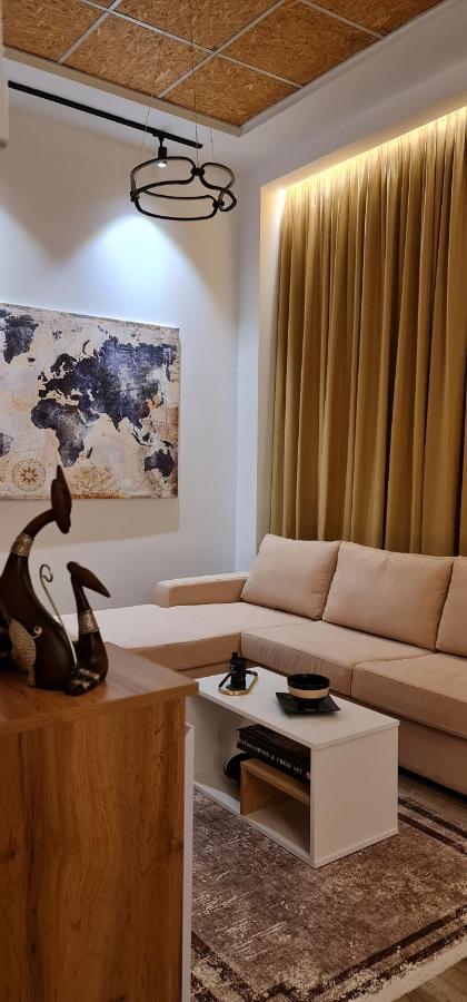 New Modern Apartment In The Center Of Tirana Exterior foto