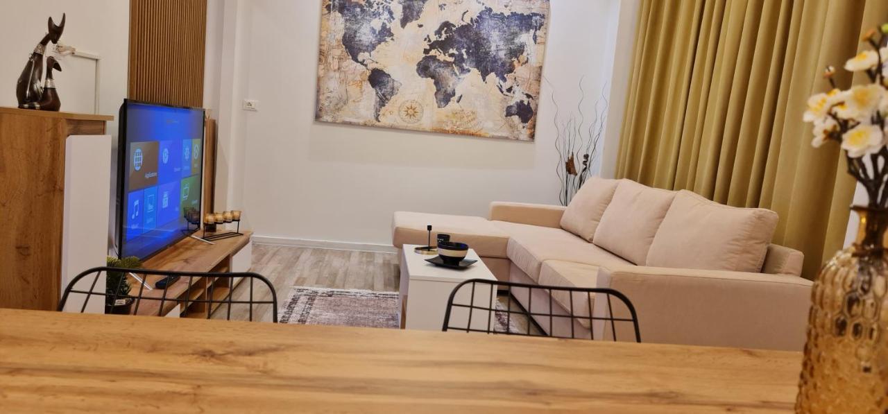 New Modern Apartment In The Center Of Tirana Exterior foto
