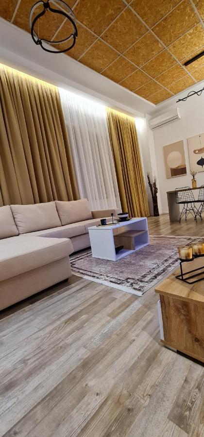 New Modern Apartment In The Center Of Tirana Exterior foto